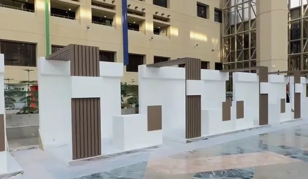 صف أجنحة أثناء التركيب
